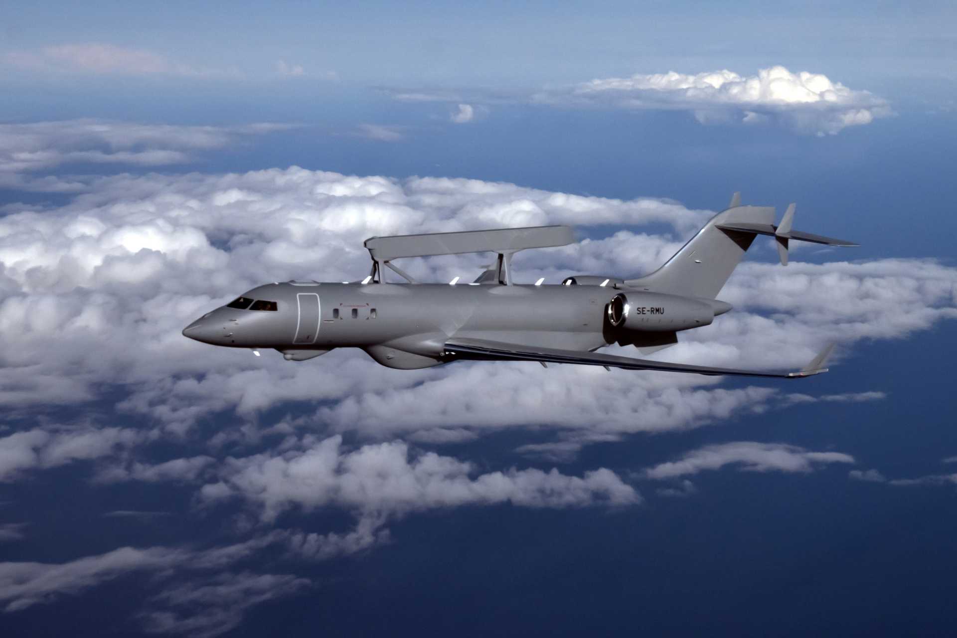 The Hague intends to fund one GlobalEye aircraft to join an existing Swedish fleet, to benefit from a lower acquisition cost, earlier crew access starting in 2028, and the ability to utilize up to three other GlobalEyes following bilateral agreements. (Picture source: Saab)