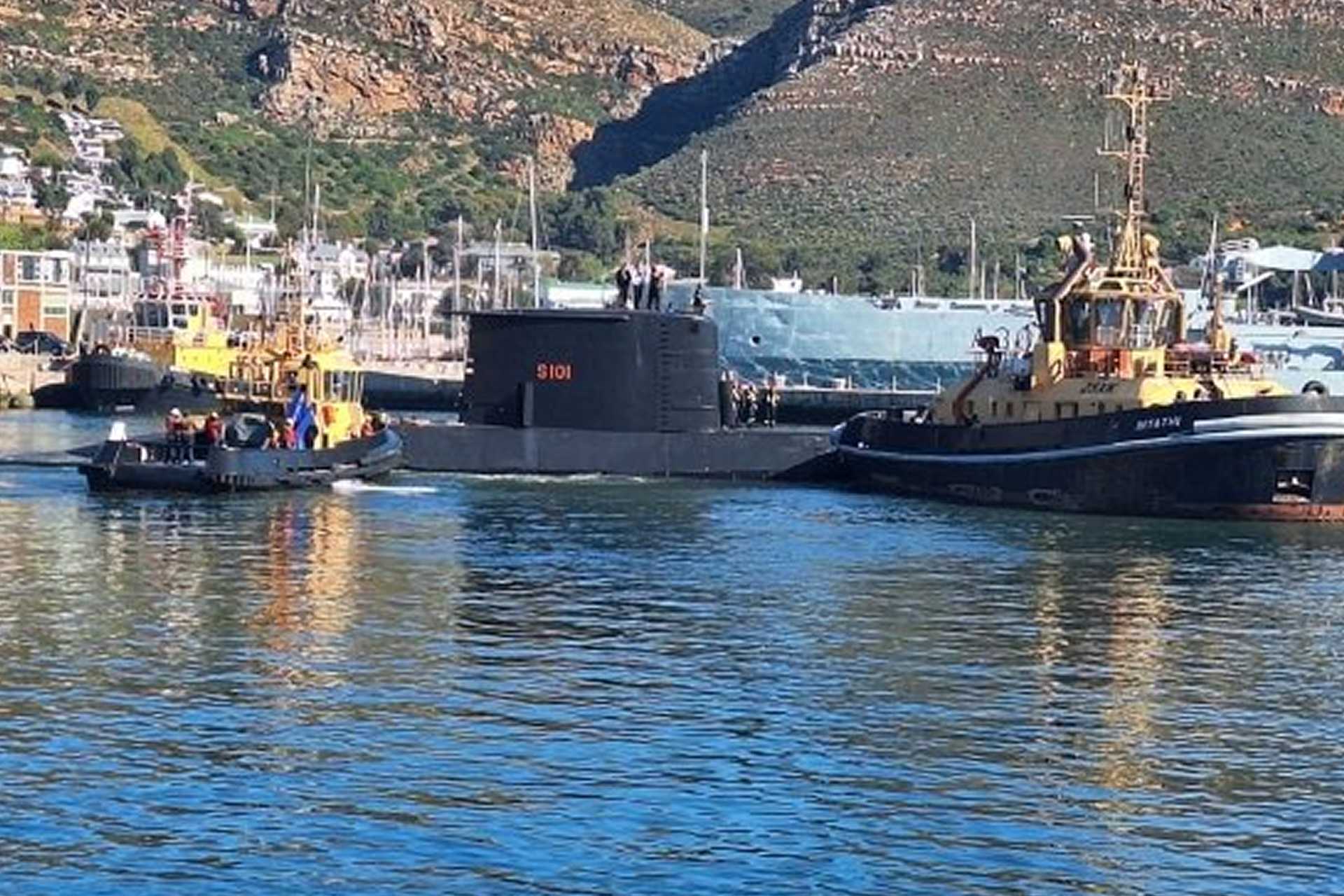 The South African Navy submarine SAS Manthatisi (S101) was seen on July 30, 2026, departing Naval Base Simon's Town for the first time since 2023 following maintenance work. (Picture source: X/Dean Wingrin)