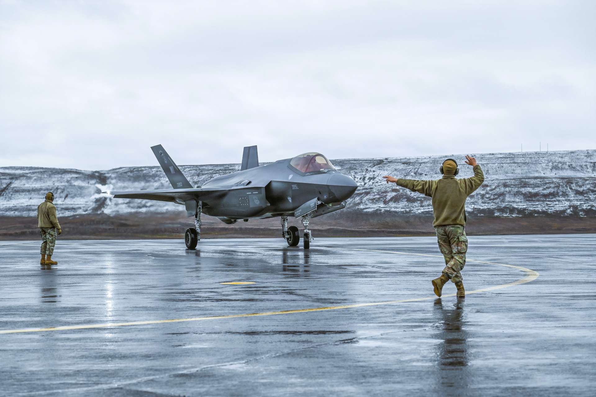 U.S. Northern Command deployed F-35A Lightning II fighters to Greenland’s Pituffik Space Base to test fifth-generation air operations and strengthen combat readiness across America’s Arctic approaches (Picture Source: U.S. Air National Guard)
