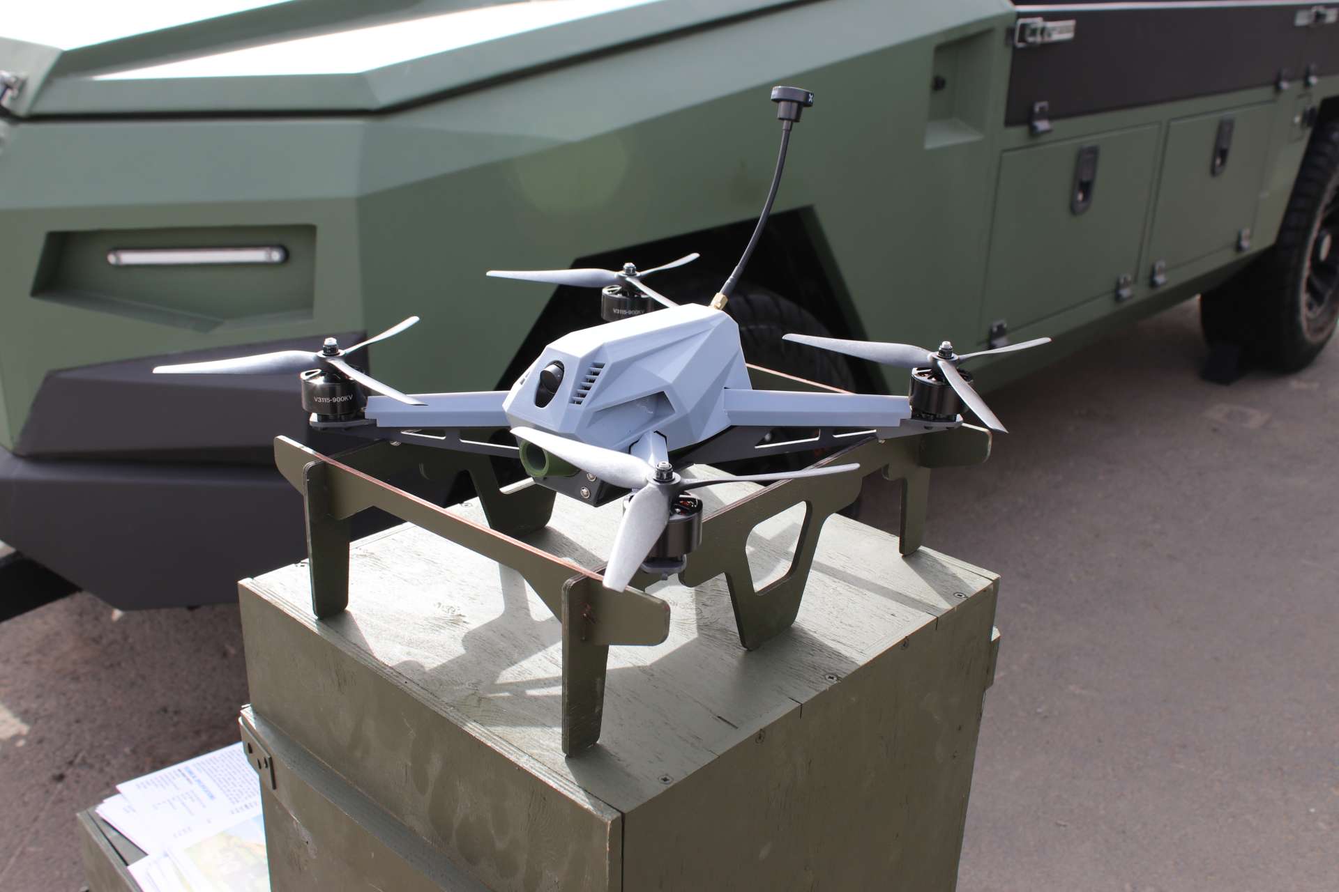 WDS 2026: Ukraine Reveals UB60D Strike Drone with 16 km Range for Tactical Precision Missions