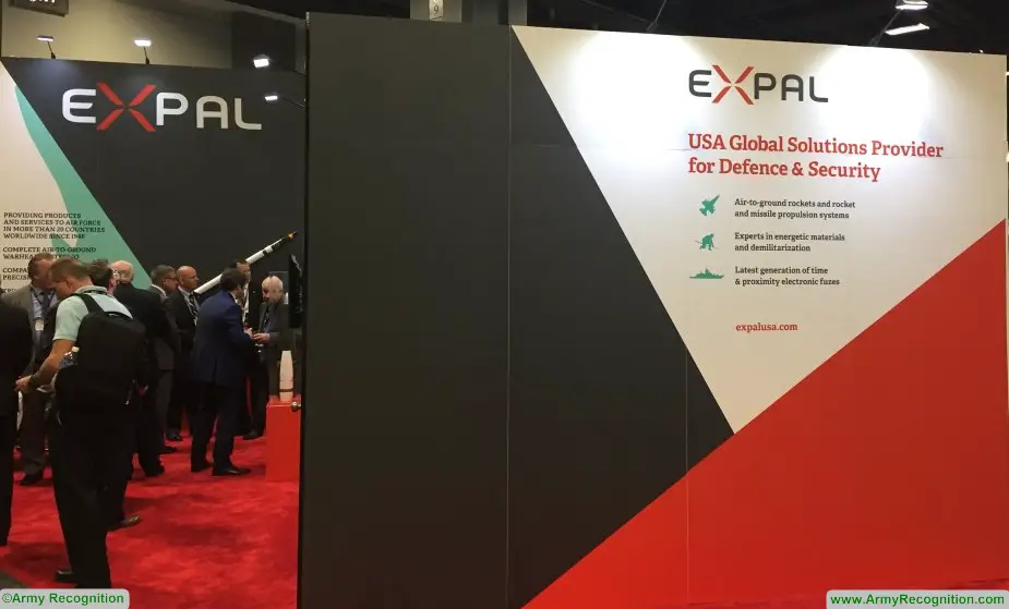 EXPAL highlights its solutions for air land and sea at AUSA 2017 925 001