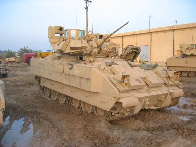 Bradley_M2A3_AIFV_tracked_armoured_infan