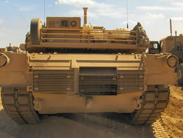 M1A1_Abrams_main_battle_tank_US_United_S