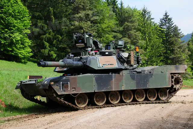 M1A2%20_SEP_V2_Abrams_main_battle_tank_US_United_States_American_army_military_equipment_009.jpg