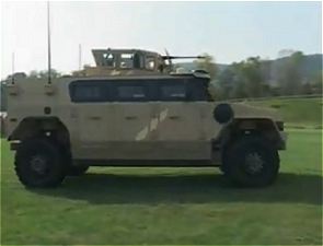 JLTV Lockheed Martin véhicule blindé léger à roues combat tactique armée américaine Etats-Unis fiche technique photos images description identification