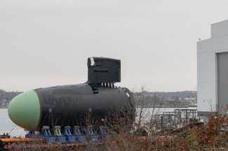 Bow section of the USS District of Columbia (SSBN-826), view 1