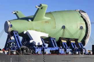 Stern section of the USS District of Columbia (SSBN-826)