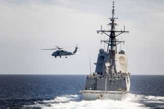 Hobart_Class_Destroyer_DDG_Australia_Rear_view