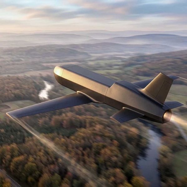 When LPP unveiled the Narwhal missile in November 2025, the Czech company identified two initial payload options: a 40 kg warhead configuration with a range of 730 km and a heavier configuration carrying 120 kg over 680 km. (Picture source: LPP Holding)