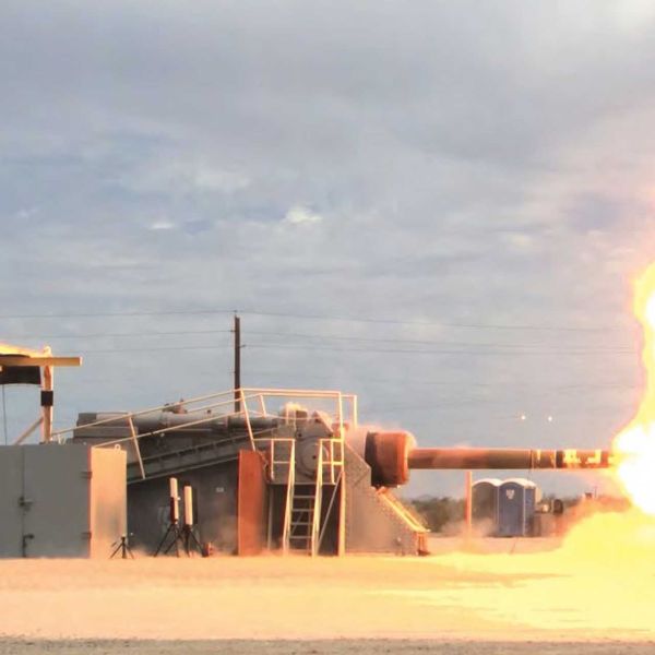 The gun is said to be the Heavy Artillery Test System (HATS) from the Strategic Long Range Cannon (SLRC), a program intended to develop a giant artillery gun capable of engaging targets beyond 1,000 miles with rocket-assisted, precision-guided projectiles. (Picture source: US Army)