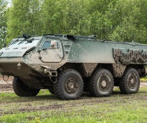 Patria 6x6 armoured personnel carrier multi-role 6x6 vehicle specifications technical review technical data fact sheet pictures video.