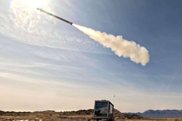Raytheon’s Next Generation Short Range Interceptor completes a multi-shot guided test at Dugway Proving Ground, advancing the U.S. Army’s effort to replace the FIM-92 Stinger with a longer-range weapon designed to counter drones, aircraft and cruise missiles (Picture source: RTX).
