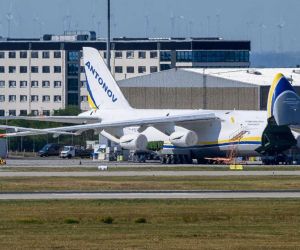 An Antonov Airlines AN-124-100M heavy transport approaches Leipzig/Halle Airport in Germany. The airport hosts NATO’s SALIS strategic-airlift operations and has become the focus of a German investigation into explosive-carrying drones.