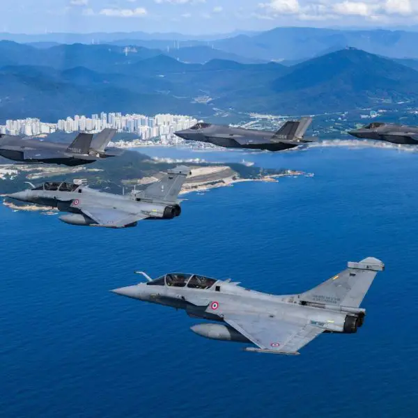 U.S. Air Force F-35 stealth fighters will join Indian Air Force combat aircraft at Tarang Shakti 2026 in Jodhpur, giving IAF crews rare operational exposure to fifth-generation air combat capabilities (Picture Source: Armée de l'Air et de l'Espace)