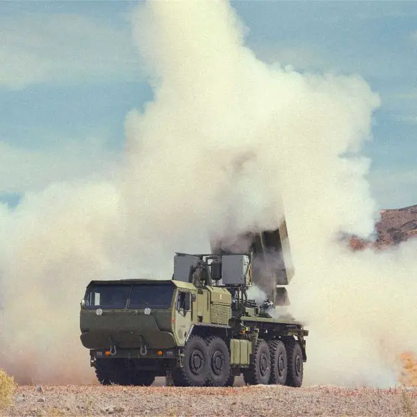 Castelion’s Blackbeard hypersonic missile is seen launching from a containerized ground launcher during a developmental test, illustrating the mobile launch architecture being developed for future integration with the U.S. Army’s HIMARS long-range strike capability.