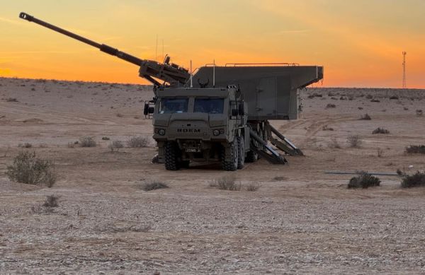 SIGMA Mobile Tactical Cannon MTC Elbit America Israel United States 155mm self-propelled howitzer