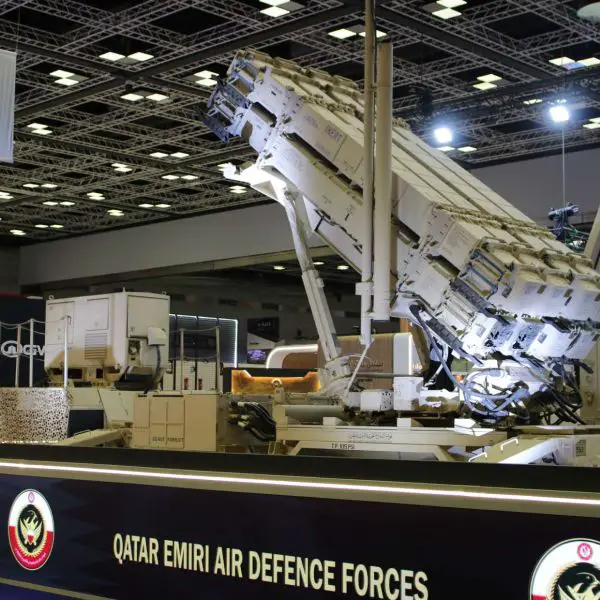 Patriot M903 launcher equipped with PAC-3 MSE interceptors provides Qatar with a highly mobile, networked air and missile defense capability, designed to defeat ballistic missiles, cruise missiles, and aircraft through hit-to-kill precision and high interceptor density, while integrating seamlessly into coalition air defense networks (Picture source: Army Recognition Group).