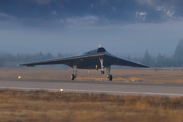 ANKA III low-observable unmanned combat aerial vehicle Turkish Aerospace Türkiye specifications technical review data fact sheet weapons sensors pictures video