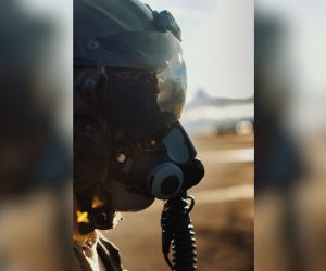 The Gentex PURSUIT Next Generation Fixed Wing Helmet is designed to reduce aircrew strain while supporting modular integration of helmet-mounted displays, night vision systems, and other mission equipment. (Picture source: Gentex)
