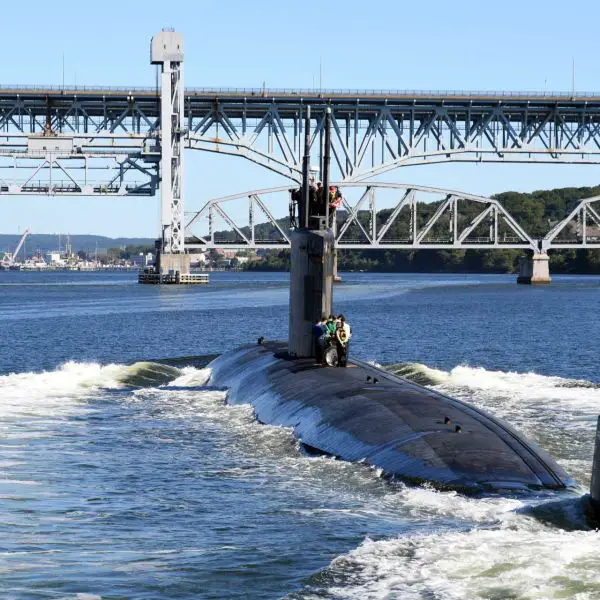 The USS San Juan was the prototype of the Improved Los Angeles-class, introducing Arctic, stealth, and combat system upgrades that became the standard for every subsequent 688i attack submarine and influenced key design priorities later carried over into the Virginia-class. (Picture source: US Navy)