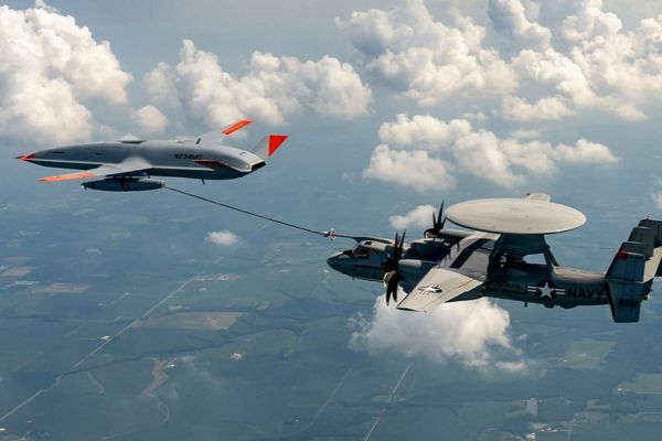 MQ-25A Stingray Boeing carrier-based unmanned aerial refueling aircraft United States Navy specifications technical review data fact sheet pictures video
