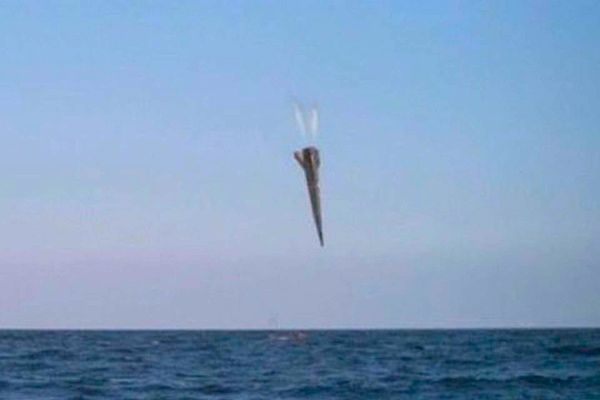 South Korea successfully flight-tested its first indigenous hypersonic glide vehicle, demonstrating booster separation, low-altitude maneuvering, guidance control and precision strike capabilities (Picture Source: South Korea’s Presidential Office)