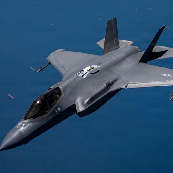 Lockheed Martin received a $153.9 million U.S. Navy contract modification for long-lead materials supporting the production of 11 F-35 Lightning II fighters for an undisclosed Foreign Military Sales customer, helping secure future deliveries through 2030 (Picture source: U.S. DoW).