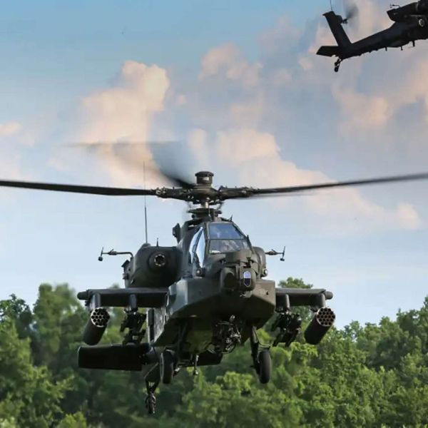 UK Project NYX will fund up to 24 armed autonomous drones to operate with British Army AH-64E Apache helicopters by 2030, extending reconnaissance, target acquisition, precision strike and electronic warfare reach while reducing crewed aircraft exposure in contested airspace (Picture source: UK MoD).