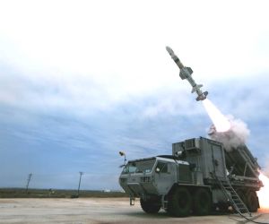 Harpoon Coastal Defense Misile System HCDS Boeing United States specifications technical data review fact sheet pictures video