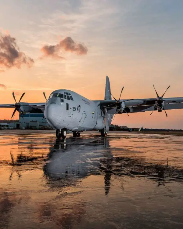 Transport aircraft