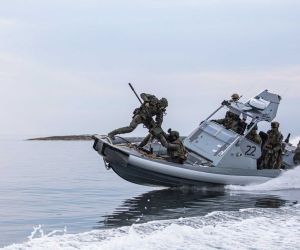 Norwegian Marinejegerkommandoen (MJK) Special Boat Operators train for maritime special operations in challenging Arctic conditions along Norway’s coast. Source: NATO Allied SOF Command (SOFCOM).