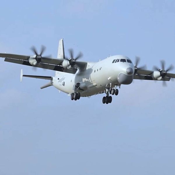 A PLA Naval Aviation KQ-200 maritime patrol aircraft conducts extended anti-submarine training focused on detection, tracking, coordinated handovers and simulated torpedo attacks against submerged targets (Picture source: China MoD).