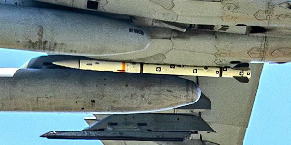 AIM-260 JATM Joint Advanced Tactical Missile United States specifications technical data review fact sheet pictures video