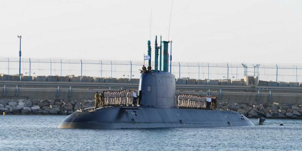 Dolphin class submarine diesel-electric attack submarine specifications technical review technical data fact sheet pictures video