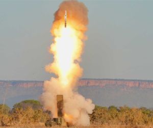 A U.S. Army Typhon missile system operated by the 3rd Multi-Domain Task Force fires a Standard Missile-6 in Australia during Exercise Talisman Sabre 25 on July 16, 2025. Germany plans to acquire Typhon launchers and Tomahawk cruise missiles as part of a new land-based deep-strike force intended to strengthen NATO deterrence and expand the Bundeswehr’s long-range strike capability.