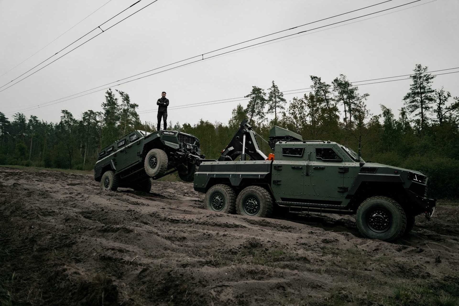 The Inguar-4 6x6 armored recovery vehicle can evacuate multiple armored vehicle types currently operated by Ukrainian forces, including the M113, Inguar-3, Kozak, Novator, Roshel Senator, MaxxPro, Kirpi, BAT UMG, and Gyurza. (Picture source: Inguar Defence)