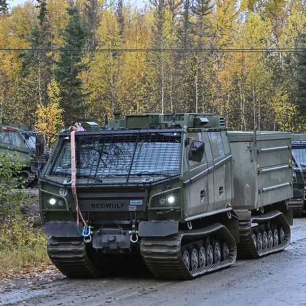 BAE Systems has delivered the first CATV cold-weather tracked vehicles to the Vermont National Guard’s Army Mountain Warfare School, strengthening U.S. Army mobility, sustainment and casualty evacuation capabilities in Arctic and mountain terrain (Picture source: U.S. DoW).