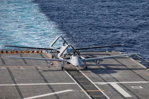 Bayraktar TB3 naval UCAV drone Baykar Türkiye specifications technical review data fact sheet armament weapons sensors payload carrier capability pictures video.