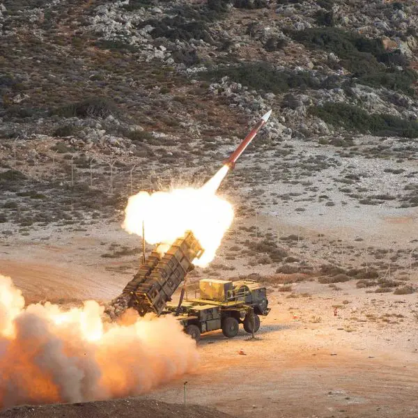 The current U.S. output is about 600 Patriot interceptors per year, which is far below a Ukrainian requirement that could reach roughly 2,000 per year for broad national coverage of key locations and assets. (Picture source: German MoD)