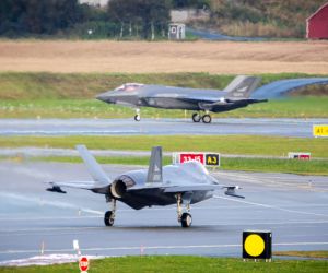 Finland’s first two F-35A Lightning II fighters landed at Rovaniemi, marking the start of the country’s transition to a 64-aircraft fifth-generation fleet (Picture Source: Finnish MoD)