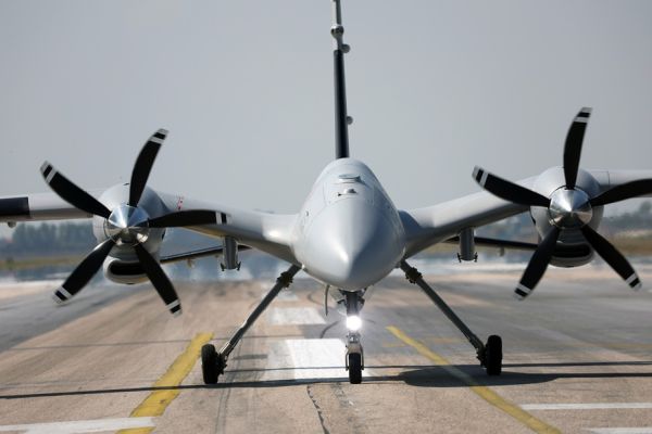 Bayraktar AKINCI strategic UCAV drone Baykar Türkiye specifications technical review data fact sheet armament sensors payload pictures video