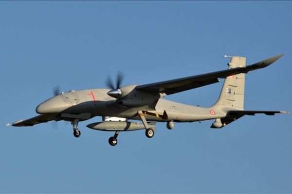 Bayraktar AKINCI strategic UCAV drone Baykar Türkiye specifications technical review data fact sheet armament sensors payload pictures video