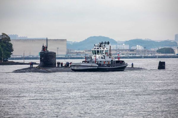 A total of 66 Virginia-class submarines are now planned across Blocks I through VI, with more than 40 commissioned, under construction, authorized, or assigned names, making it the largest U.S. attack submarine fleet since the Los Angeles-class. (Picture source: US Navy)