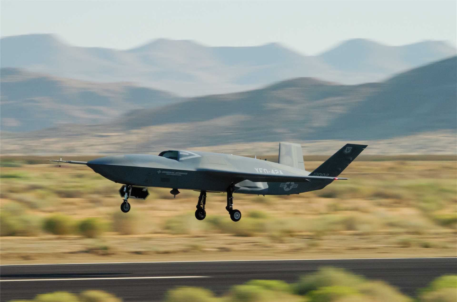 YFQ-42A FQ-42A General Atomics autonomous Collaborative Combat Aircraft CCA technical data fact sheet pictures video