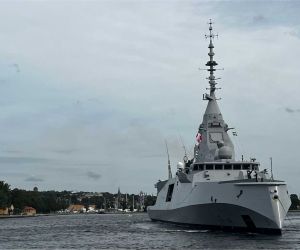 The French Navy’s FDI-class frigate Amiral Ronarc’h illustrates the Naval Group design selected by Sweden for its four future warships under the €4.3 billion agreement signed with France on August 31, 2026. The Swedish frigates will strengthen long-range naval air defense, including protection against ballistic missile threats, while expanding NATO maritime capabilities in the Baltic Sea.