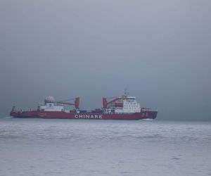 USCGC Munro monitors the Chinese research icebreakers Xue Long and Xue Long 2 in the Bering Sea as Beijing expands its Arctic presence and seabed-survey capabilities near U.S. maritime zones (Picture source: U.S. DoW).