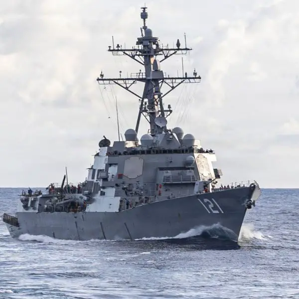 A U.S. Navy Arleigh Burke-class guided-missile destroyer, the type of warship reproduced by China as a full-scale target in the Taklamakan Desert. (Picture source: US DoD)