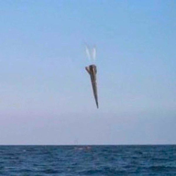 South Korea successfully flight-tested its first indigenous hypersonic glide vehicle, demonstrating booster separation, low-altitude maneuvering, guidance control and precision strike capabilities (Picture Source: South Korea’s Presidential Office)