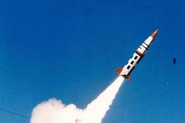 M39 Army Tactical Missile System ATACMS United States specifications technical review data fact sheet variants M39 Block I M39A1 Block IA ATACMS Block II pictures video