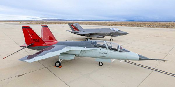 Technical data and specifications of the Boeing T-7A Red Hawk advanced jet trainer aircraft used by the United States Air Force